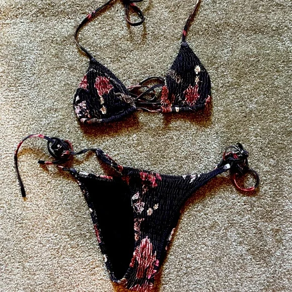 TRIANGL Brown Floral Bikini - Picture 2 of 11